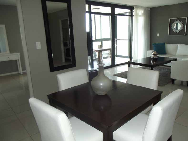 2 Bedroom Property for Sale in Bloubergrant Western Cape